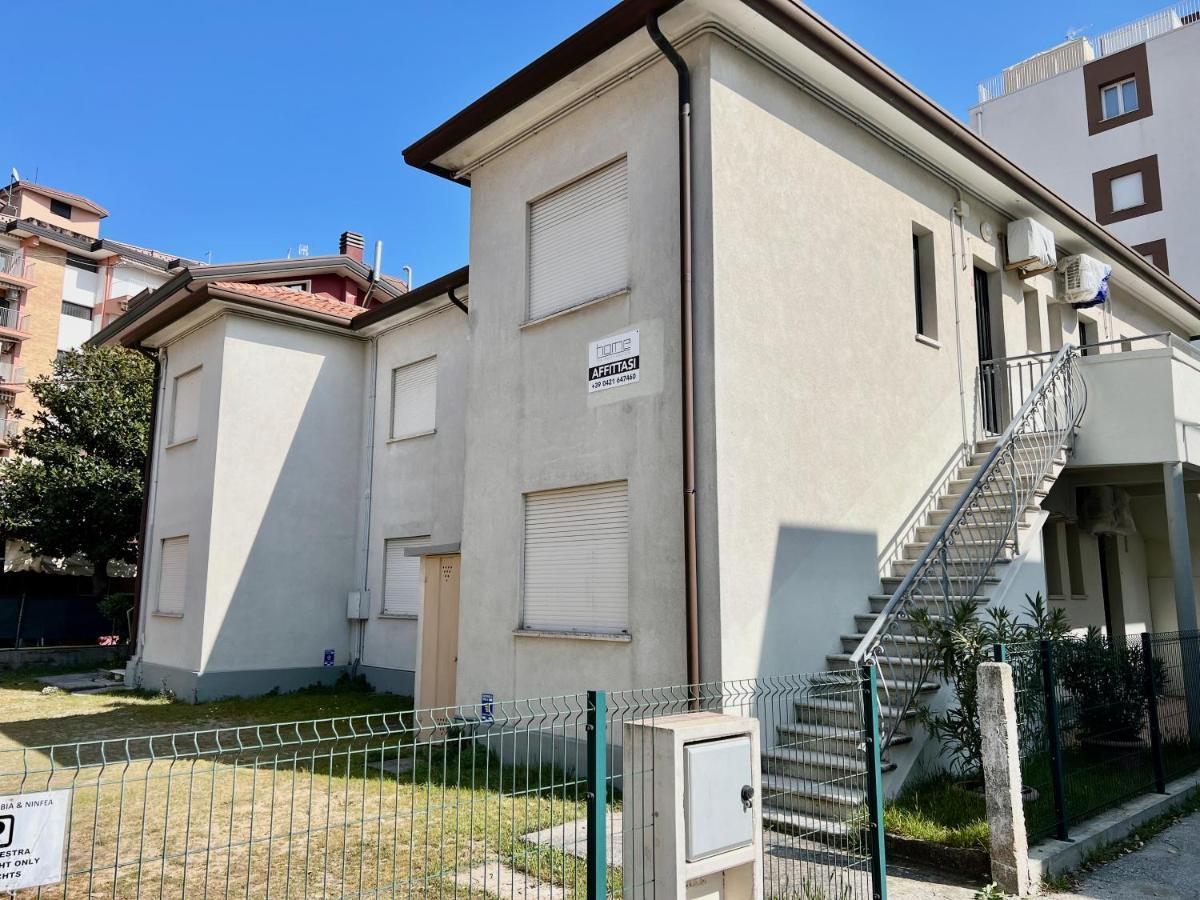 Villa Bianca - Home Immobiliare Jesolo Bagian luar foto